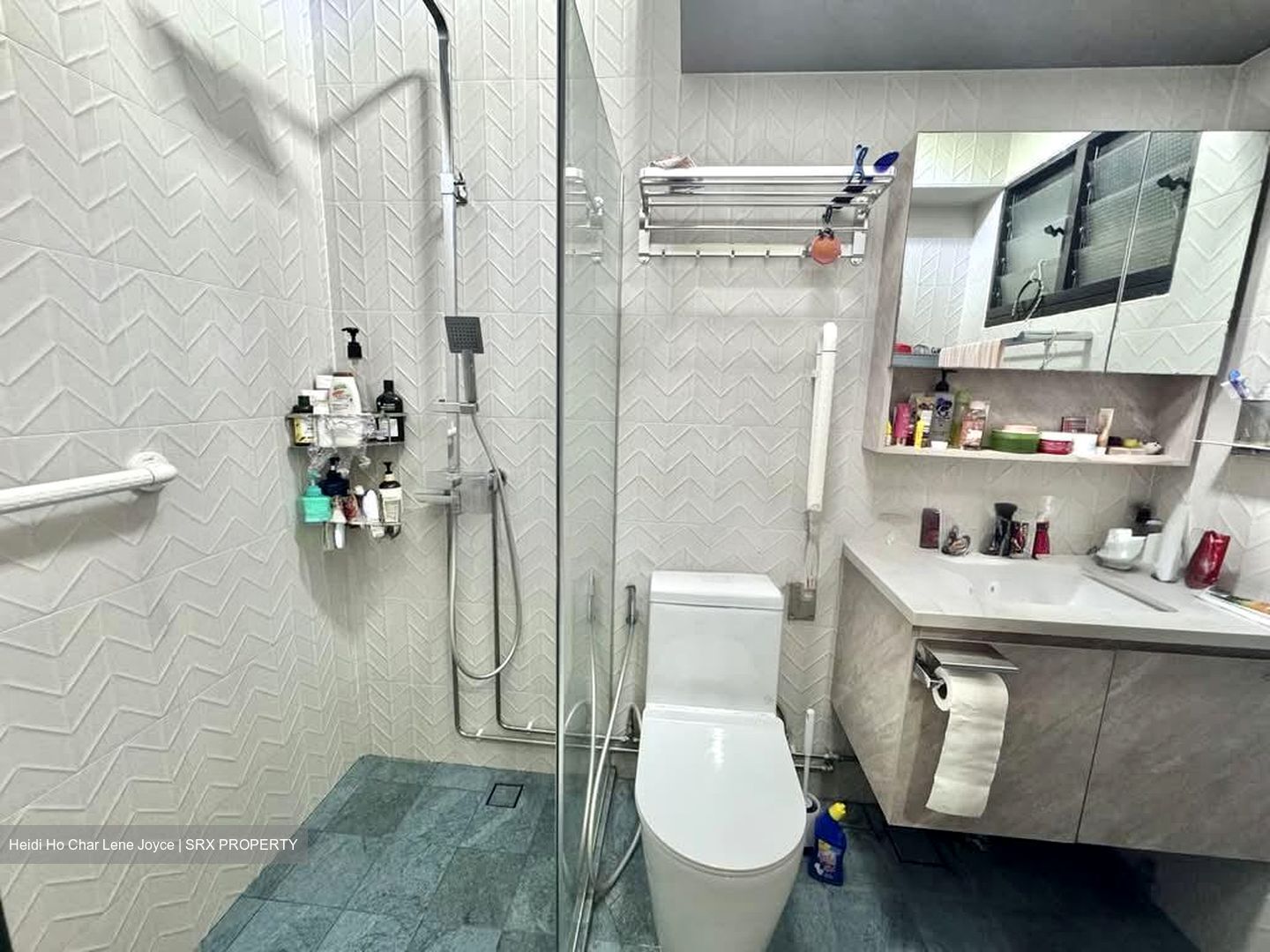 Blk 227B Compassvale Drive (Sengkang), HDB 5 Rooms #571846621